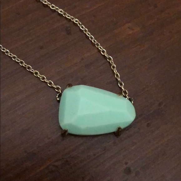 Kendra Scott Necklace - Picture 3 of 8